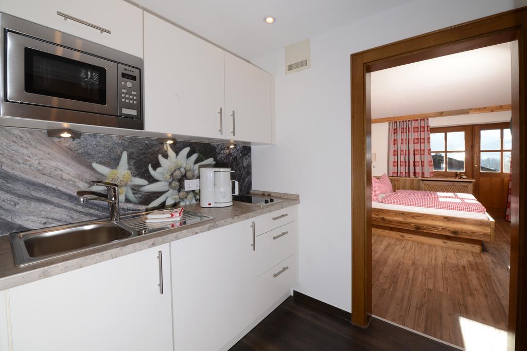 Haus Panorama Apartment Reit im Winkl Ruang foto